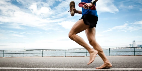 Lari pagi kaki ayam adalah cara yang menyenangkan dan bermanfaat untuk memulai hari Anda